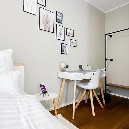 Secretapartment: In * 바르부르크