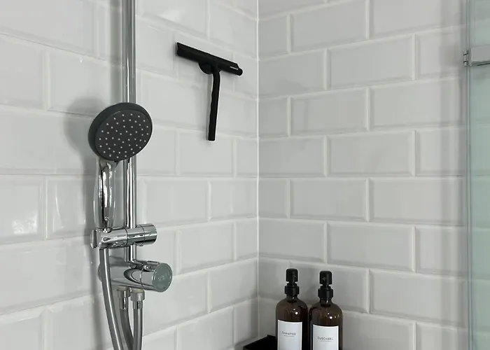 Secretapartment: In Apartman