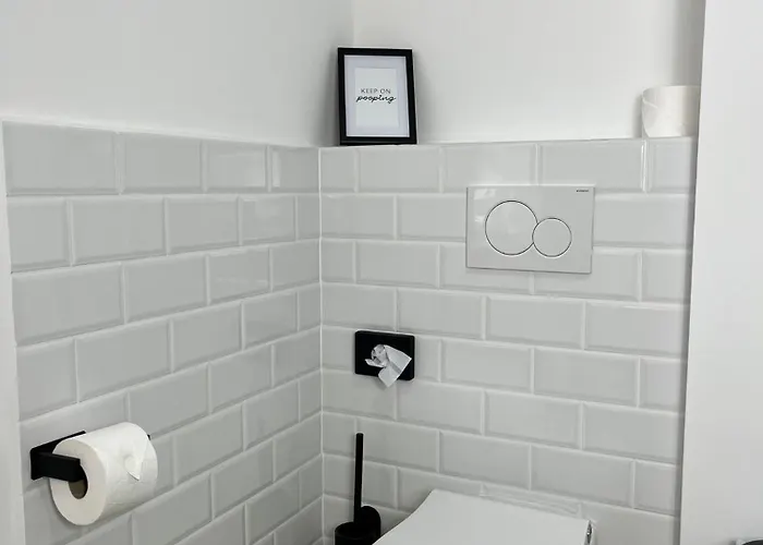 Secretapartment: In Apartman