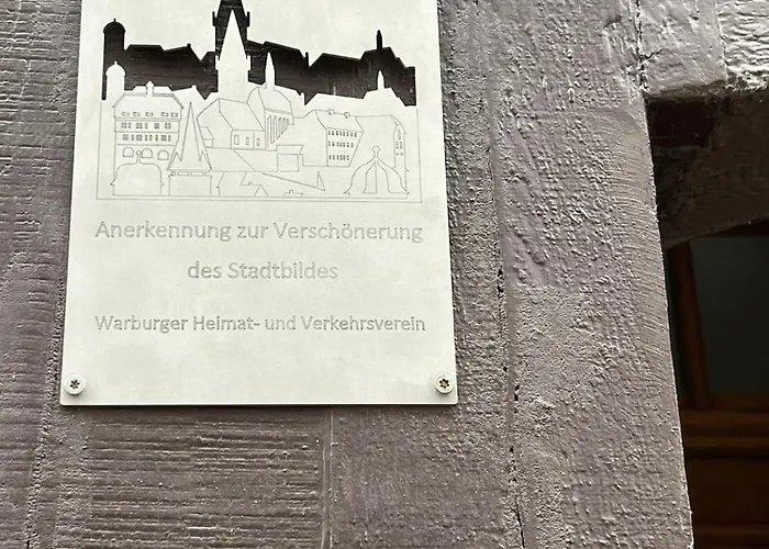 Secretapartment: In Warburg