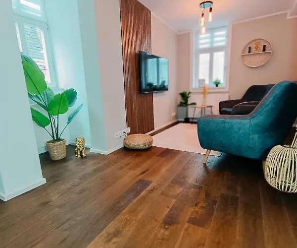 Secretapartment: In ヴァールブルク